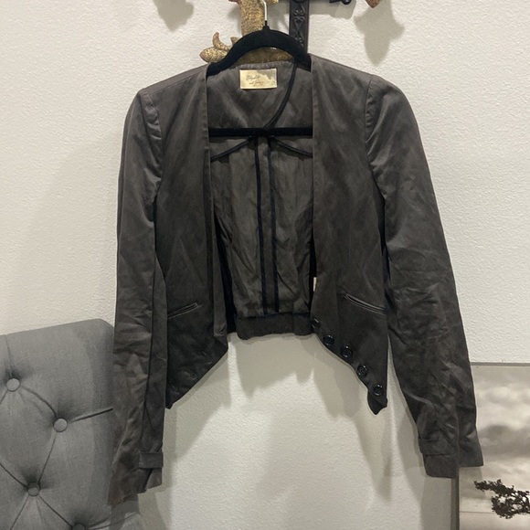 Elizabeth and James blazer - Picture 3 of 6